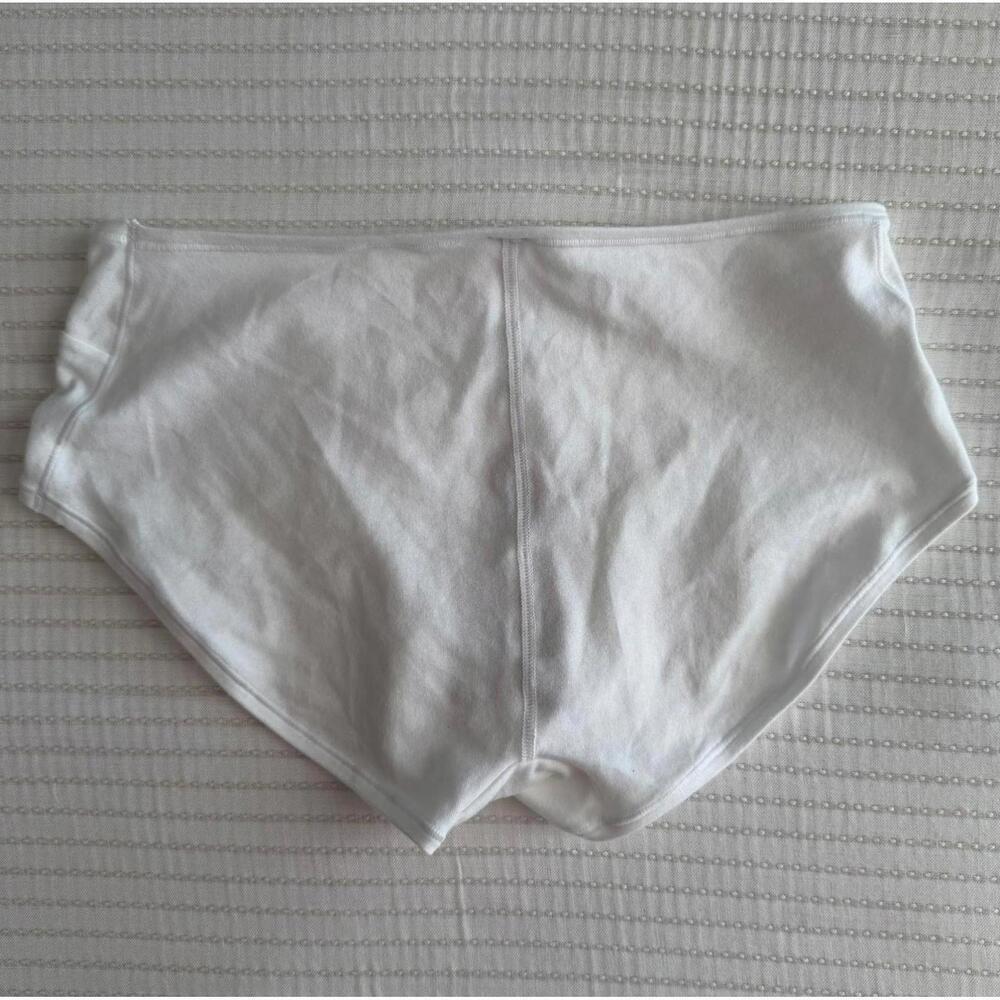 Skims Cotton Jersey Heart Boyshort Snow White Size M NWT - Picture 3 of 5